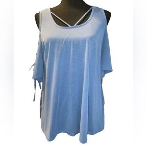Women’s cold shoulder top size large